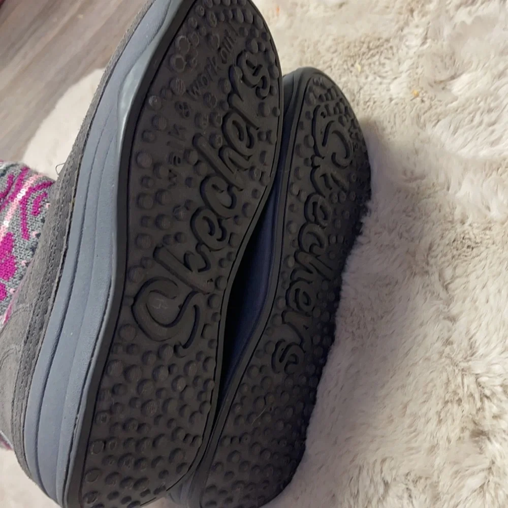 Sketchers Tone Up Chalet Winter Boots Size 6